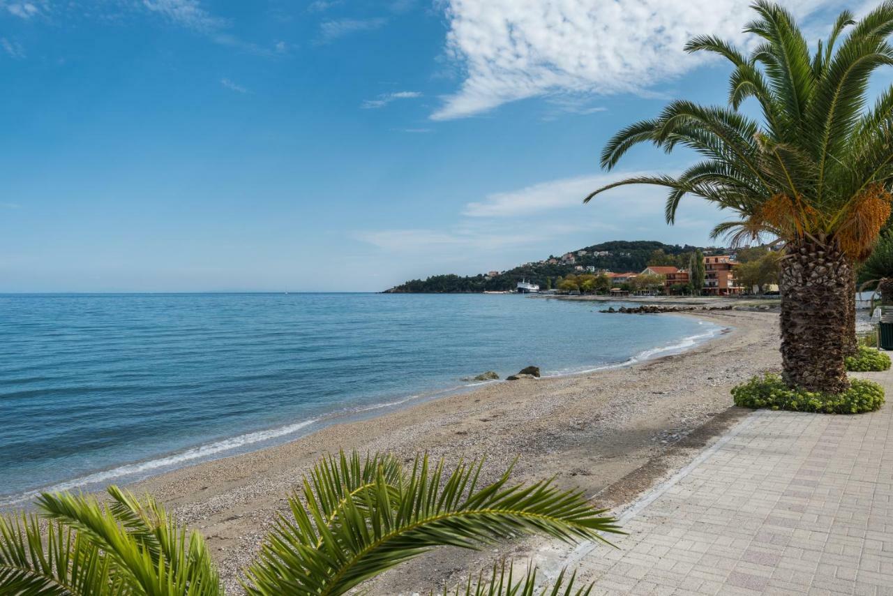 Areti Apartments Poros  Ngoại thất bức ảnh